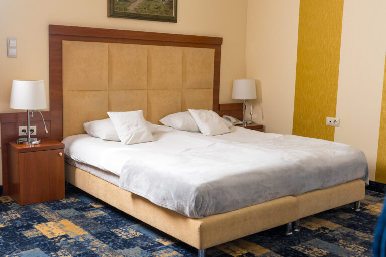 APA — Hotel Hubertus Rzeszów