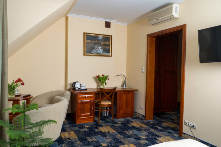 TWC — Hotel Hubertus Rzeszów